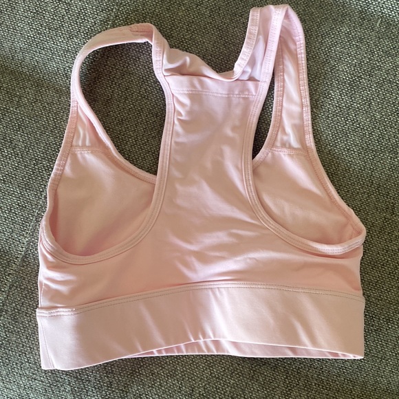 Fabletics - Picture 2 of 2